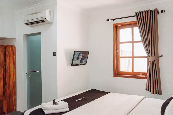 Room 14 of 37