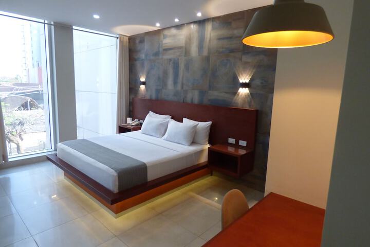 Room 46 of 82