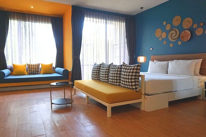 Room 10 of 95
