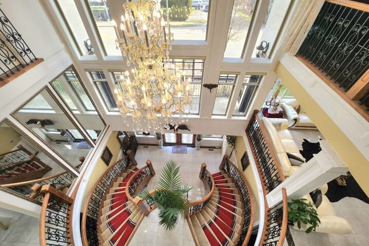 Hotel Interior 5 of 109