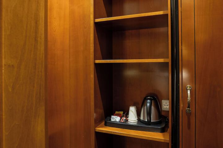 Room 54 of 138