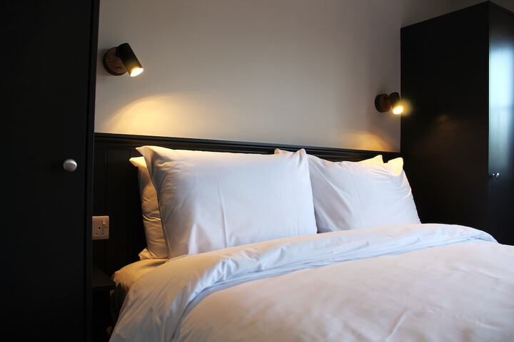Room 40 of 66