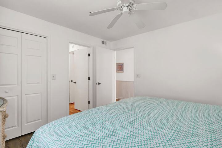 Room 5 of 333