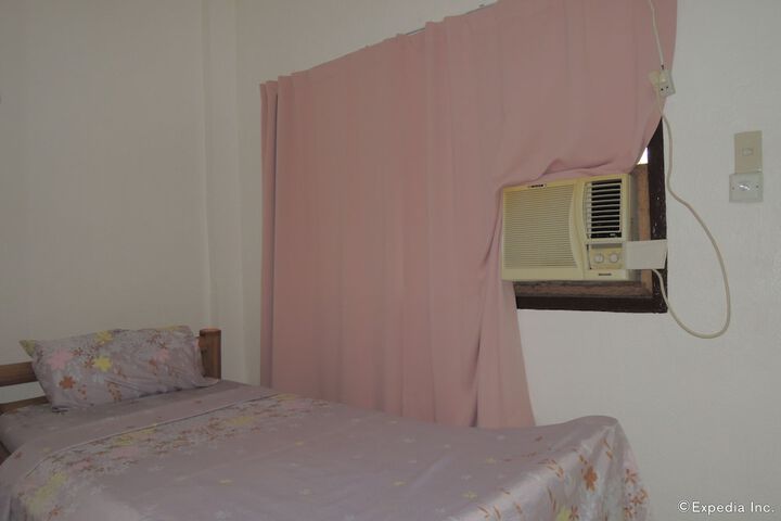 Room 7 of 29