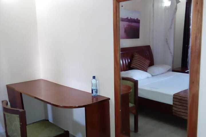 Room 12 of 35
