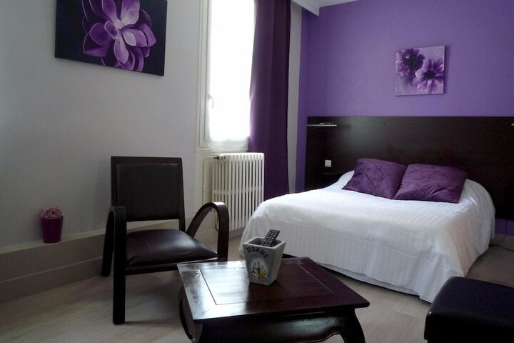 Room 13 of 25