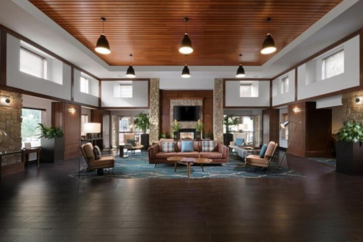 Hotel Interior 4 of 60