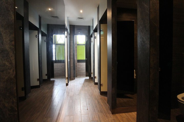 Room 42 of 66