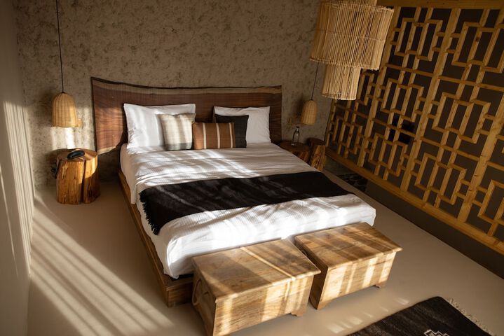 Room 3 of 27