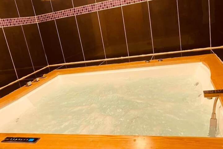 Spa 9 of 28
