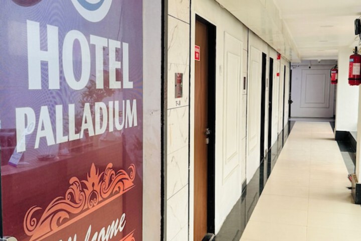 Room 7 of 10