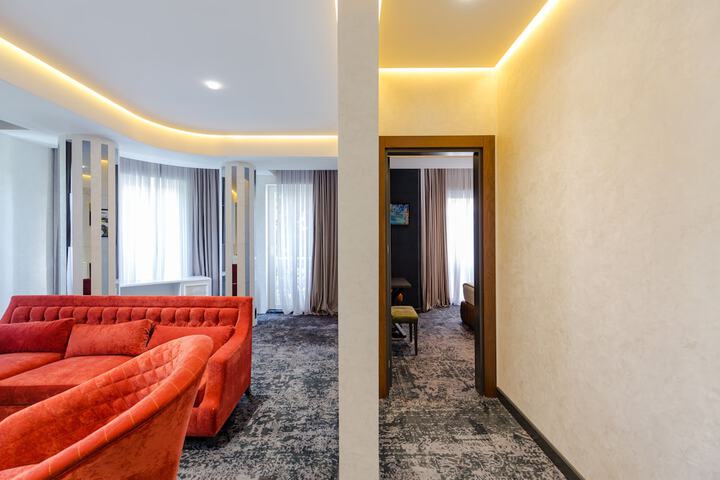Room 48 of 199
