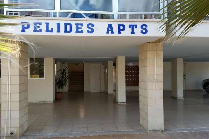 Pelides Apartments
