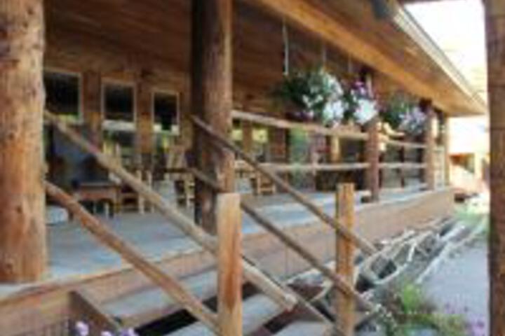 Hotel 16 of 69