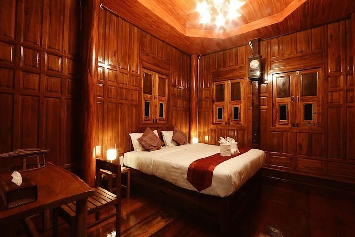 Room 4 of 70
