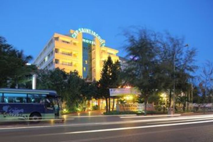 Hotel 44 of 68