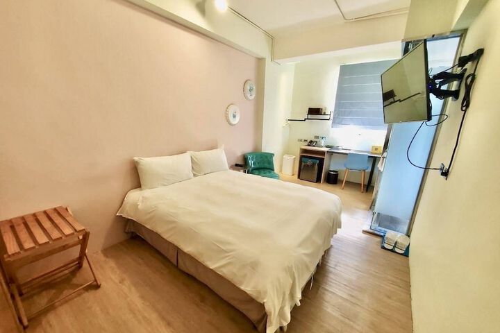 Room 34 of 74