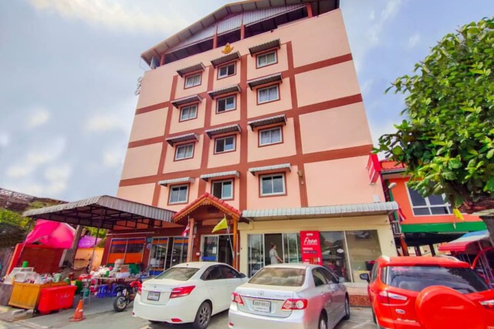 Baan Yuyuen
