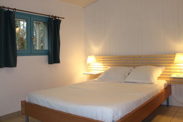 Room 6 of 54