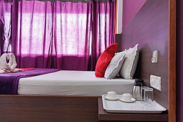 Room 4 of 11