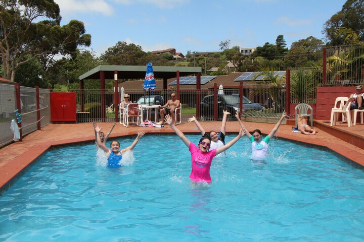 Pool 87 of 116