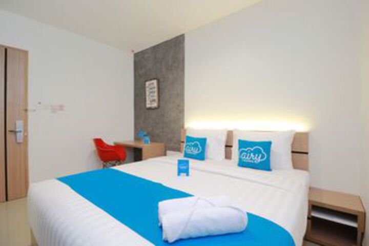 Room 8 of 31
