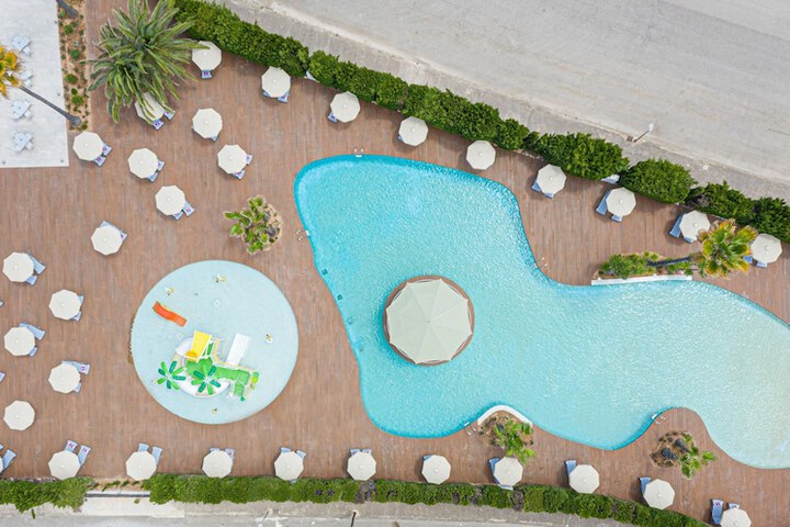 Pool 31 of 121
