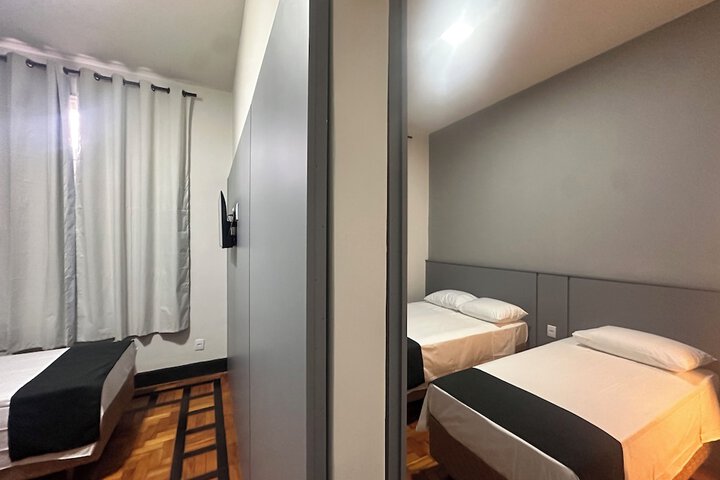 Room 8 of 111