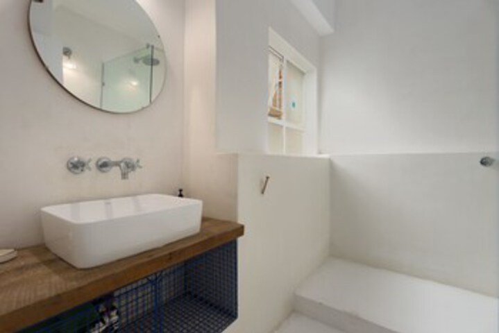 Room 7 of 22