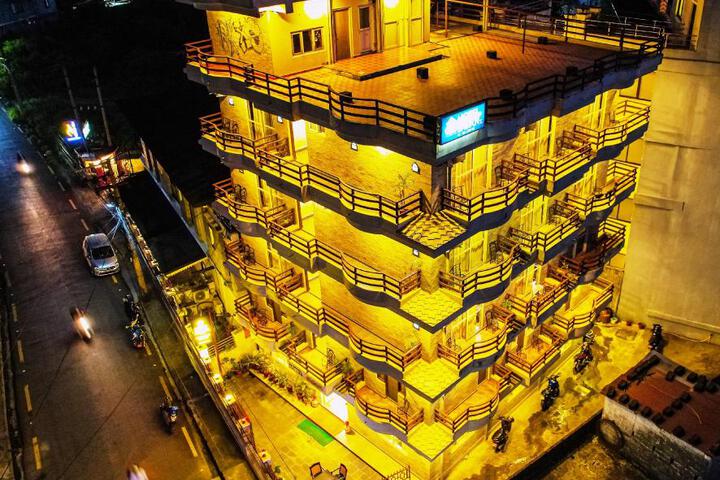 Hotel Sadan