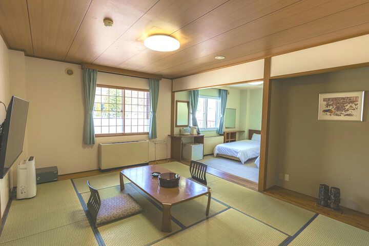 Room 7 of 53