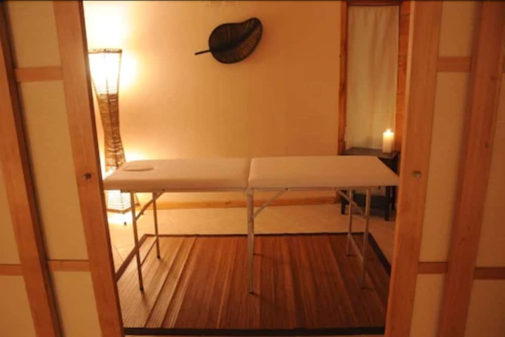 Massage Photo