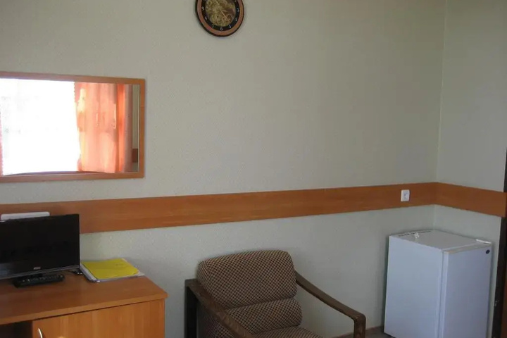 Room 10 of 23