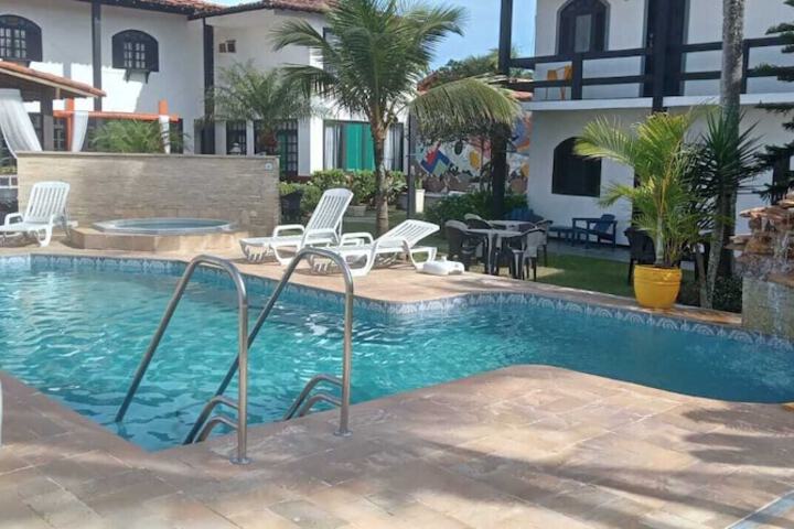 Pool 17 of 60