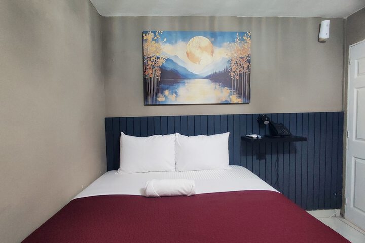 Room 7 of 34