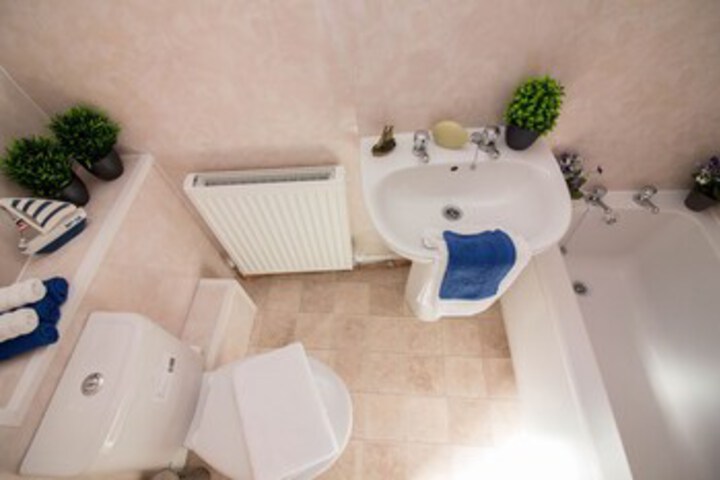 Room 4 of 35