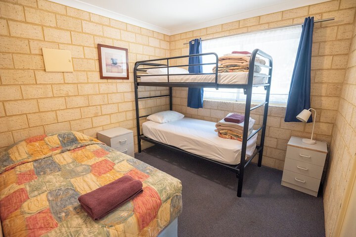 Room 9 of 117