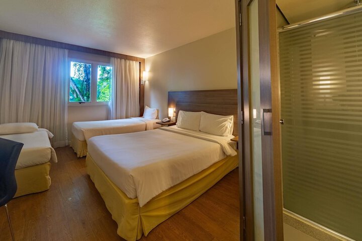 Room 16 of 123