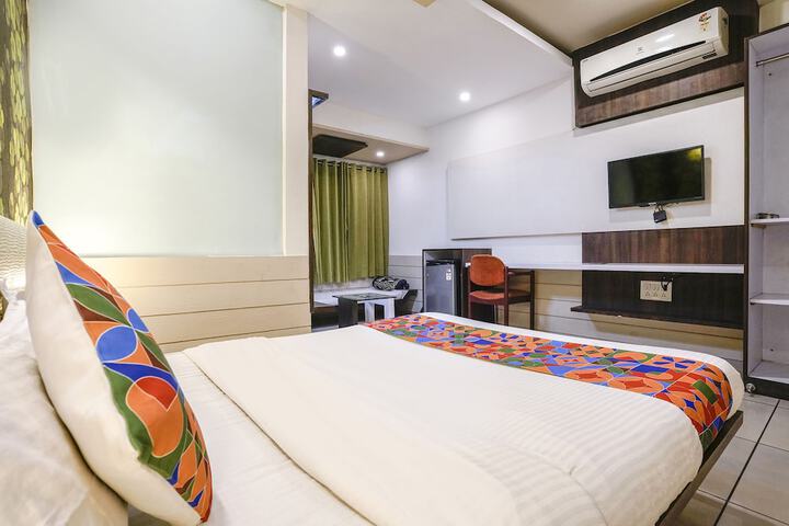 Room 20 of 36