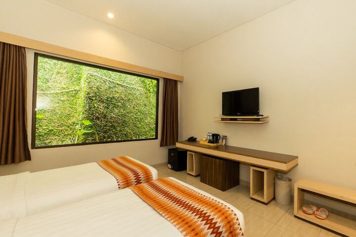 Room 16 of 111