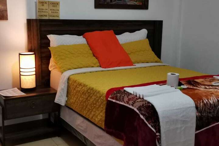 Room 8 of 202