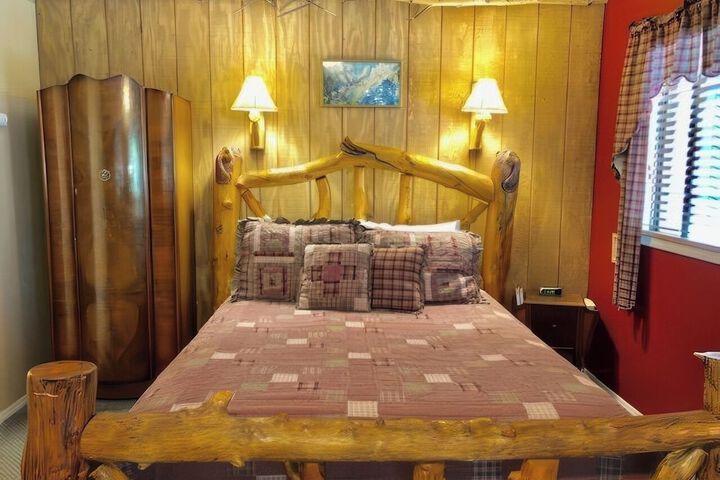 Room 11 of 68