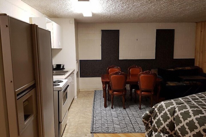 Room 9 of 45