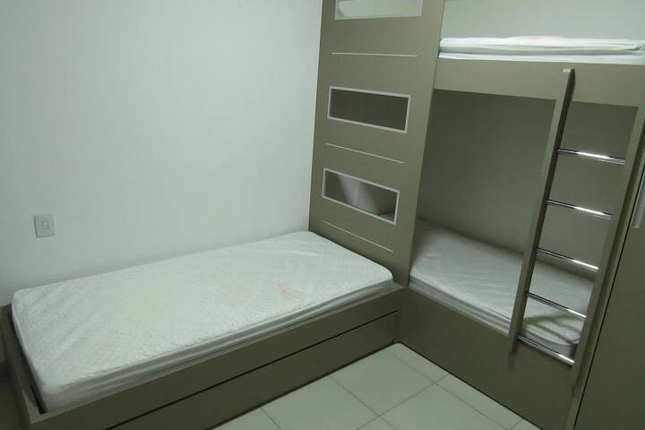 Room 29 of 146