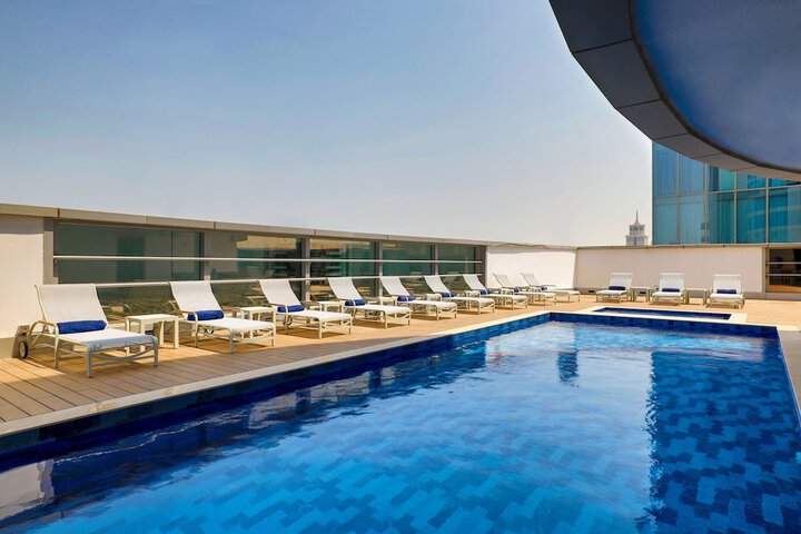 Pool 59 of 99