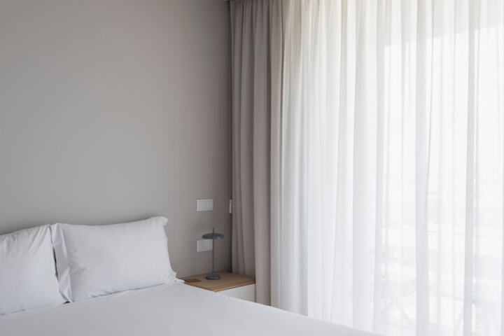 Room 21 of 122