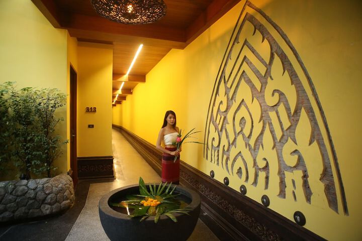 Ballroom/Hall 185 of 221