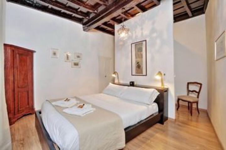 Room 16 of 30
