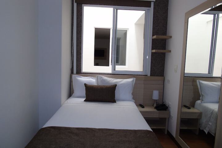 Room 37 of 88