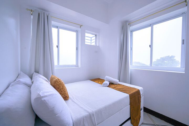 Room 8 of 224